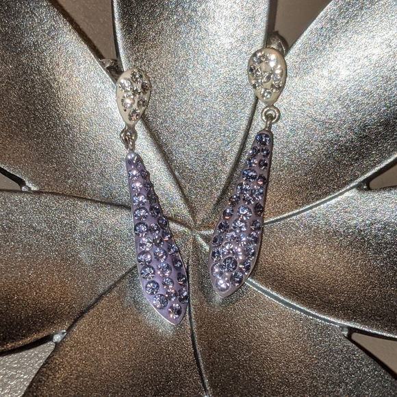 New-Purple Rhinestone Earrings - Picture 1 of 4